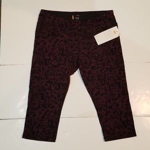 NWT Lucy Legging, Yoga pant, size 2x Fig Mod Print